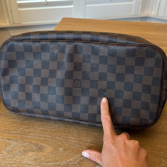 Louis Vuitton Neverfull MM Damier - Picture 4 of 13